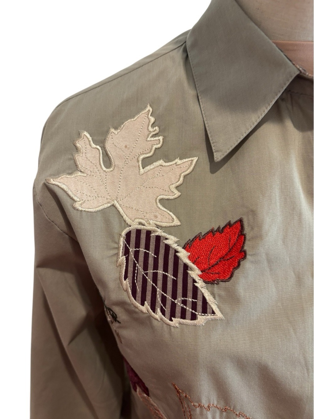 70s KAREN SCOTT TAUPE BLOUSE W PLAID ACCENTS W LEAF APPLIQUE & EMBROIDERED SZ S - Picture 7 of 8